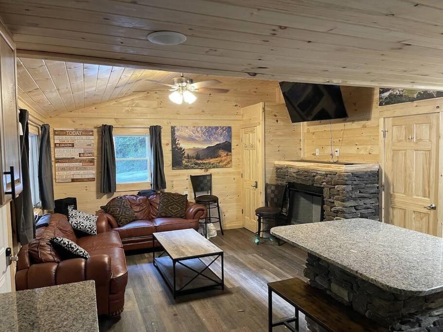 Creekside 3 Bedroom 2 Bath Cabin On Private Creek Banner Elk Eksteriør bilde
